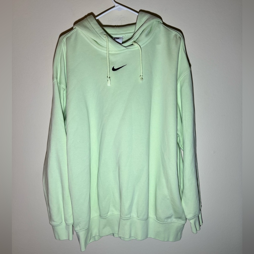 Nike | Washed lime green pullover fleece lined hoodie sz L